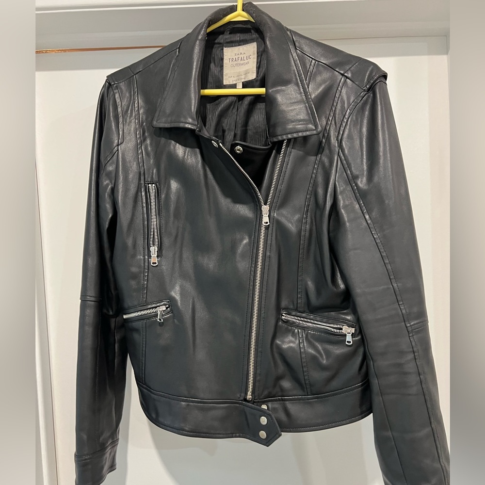 Women’s leather jacket